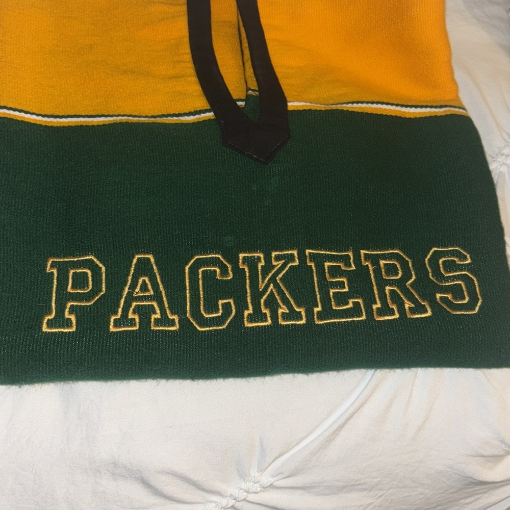 Green Bay Packers Poncho - Picture 6 of 6